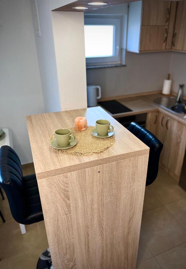 App Sunny Umag Apartman Kültér fotó
